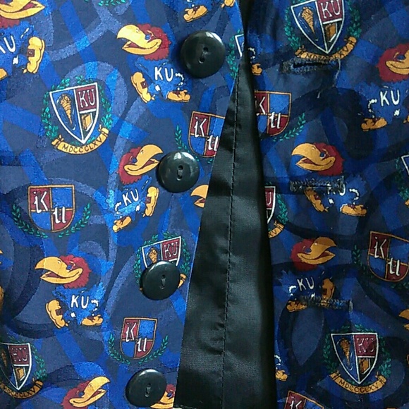 Kansas Jayhawks Vest - Picture 2 of 6